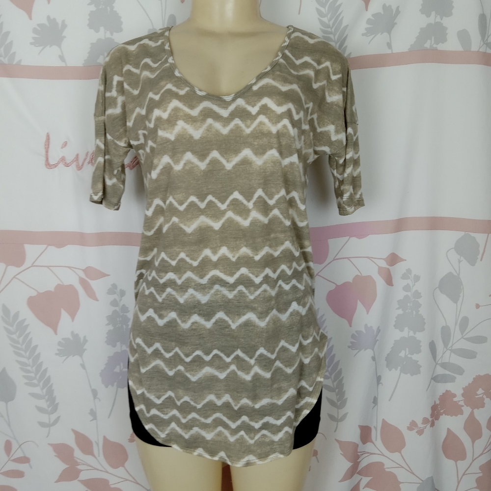 Old Navy Brown/Beige Chevron Zig Zag Tunic Top Short Sleeve Scoop Neck Small